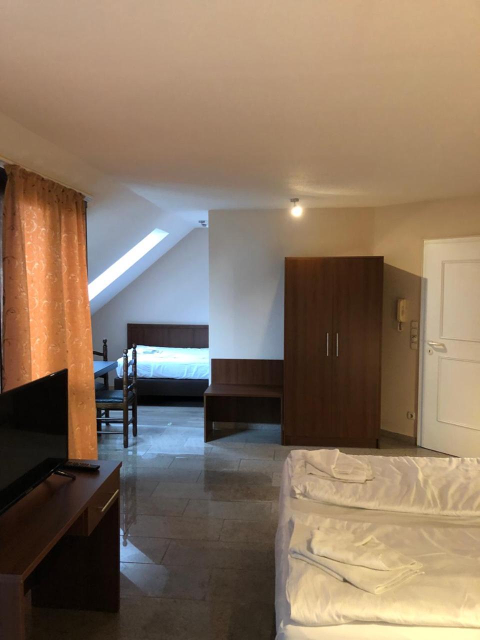 Hotel Poseidon Bayreuth Ngoại thất bức ảnh