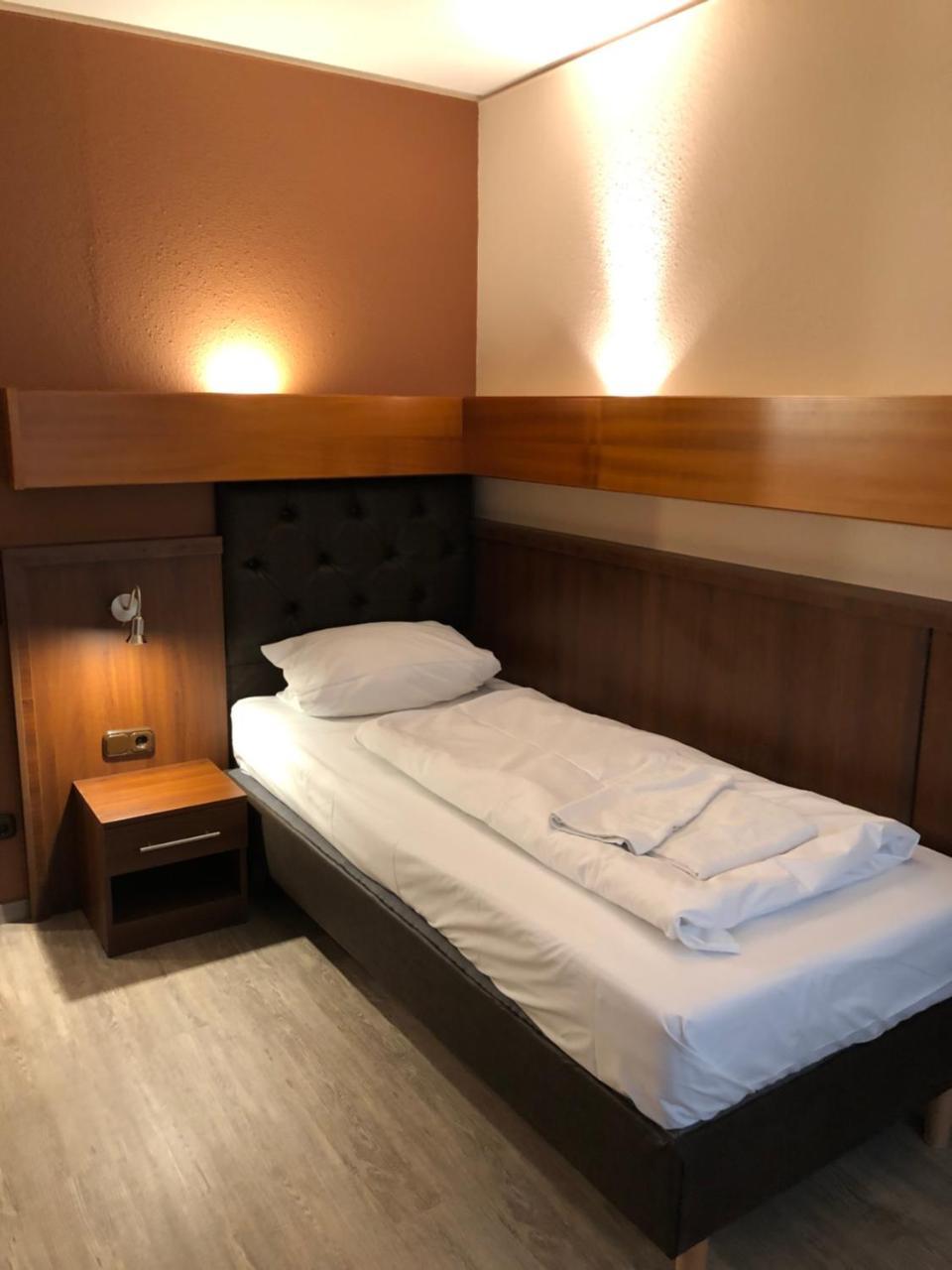 Hotel Poseidon Bayreuth Ngoại thất bức ảnh